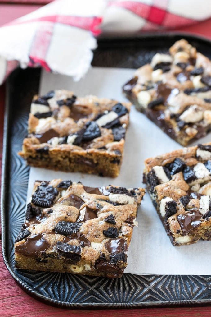 Cookies and Cream Bars Recipe | Oreo Bars | Blondie Recipe #chocolate #oreo #blondies #baking #cookies #sraye Cookies on a sheet pan.