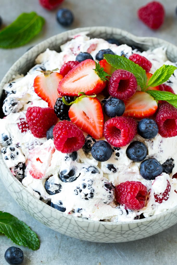 Berry Cheesecake Salad Recipe | Fruit Salad | Berry Fruit Salad | Cheesecake Salad #salad #cheesecake #fruit #berries #sidedish #dessert #sraye Berry cheesecake salad with fresh mixed berries tossed in a creamy dressing.