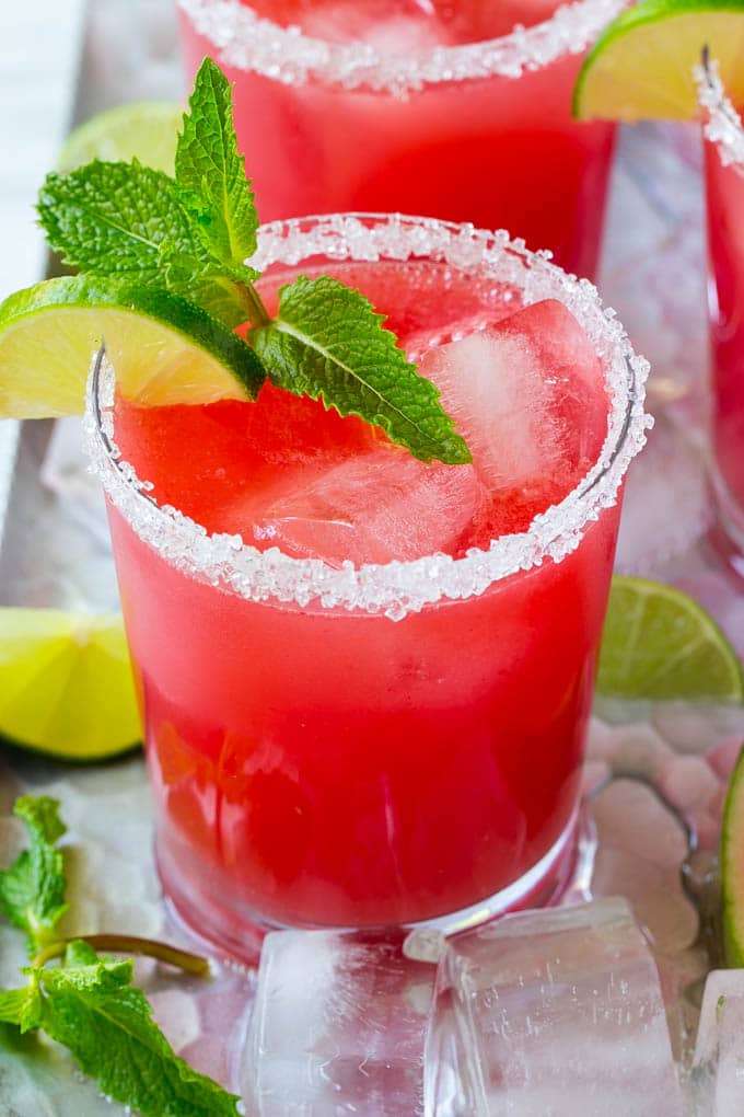 Watermelon Agua Fresca | Watermelon Drink | Agua Fresca Recipe #watermelon #aguafresca #watermelondrink #drink #sraye #summer A glass of agua fresca made with fresh watermelon.