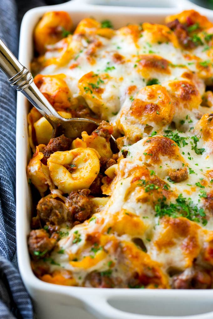 Baked Tortellini with Meat Sauce Recipe | Cheese Tortellini | Tortellini Recipe | Baked Pasta Recipe #tortellini #bakedtortellini #meatsauce #pasta #dinner #sraye A pan of baked tortellini in a meat sauce, all covered with cheese.