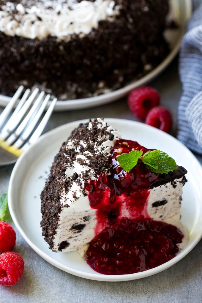 Raspberry Sauce Recipe | Homemade Raspberry Sauce | Raspberry Recipe #raspberries #dessert #sraye Homemade raspberry sauce served over ice cream cake.
