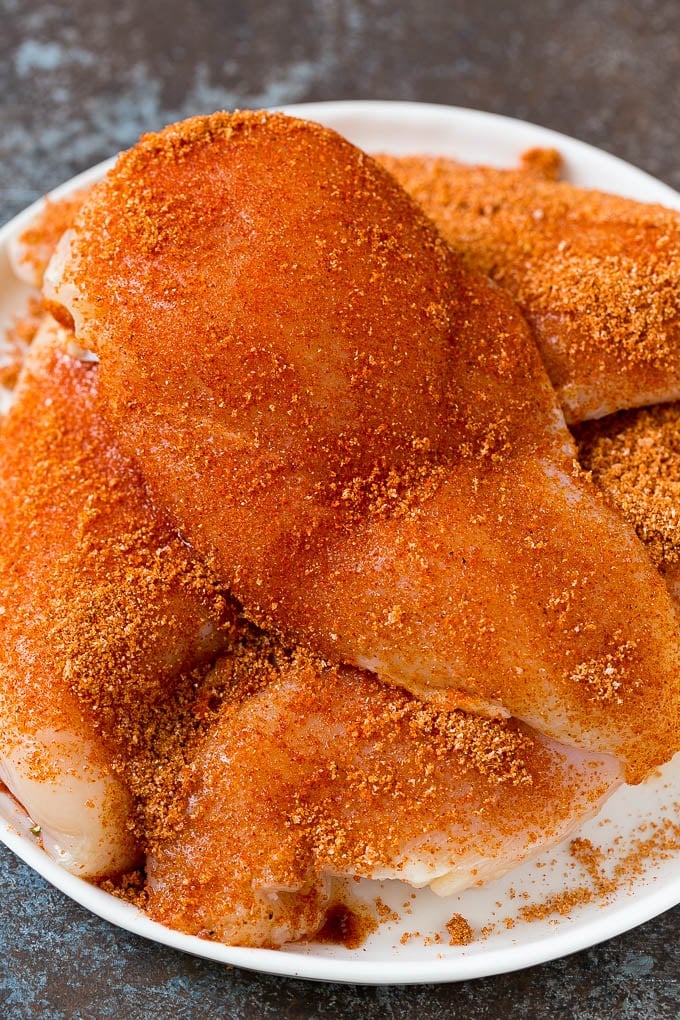 Smoked Chicken Breast Recipe | BBQ Chicken | Smoked Chicken #bbq #chicken #smoker #dinner #glutenfree #sraye Chicken breasts coated in homemade BBQ rub.