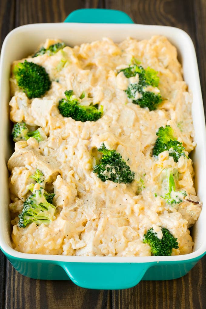 Chicken Casserole Recipe | Chicken and Rice Casserole | Chicken and Broccoli Casserole #casserole #chicken #rice #broccoli #cheese #dinner #sraye Creamy rice, chicken and broccoli in a casserole dish.