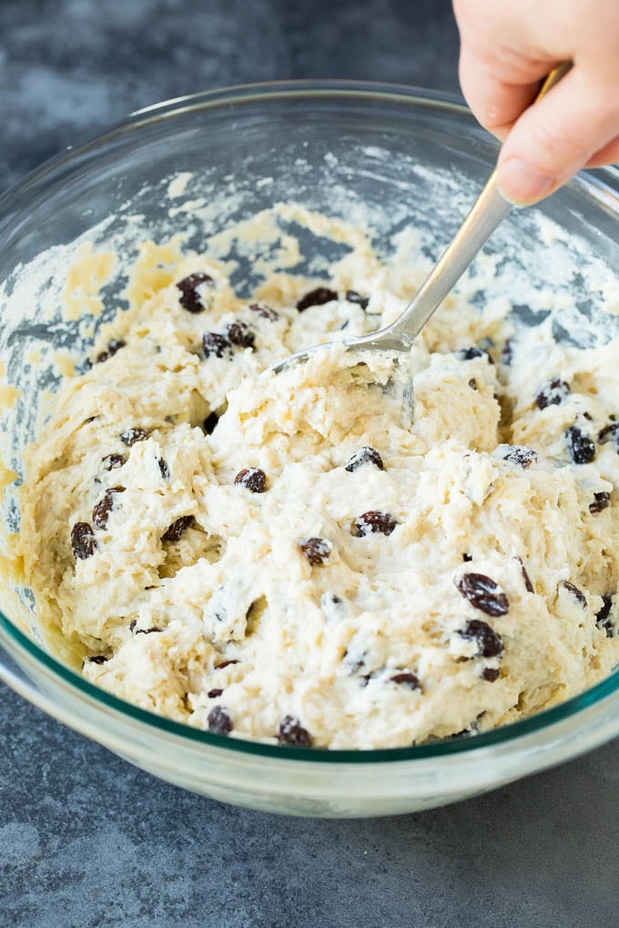Irish Soda Bread Recipe #bread #baking #stpatricksday #sidedish #sraye A bowl of buttermilk bread dough.
